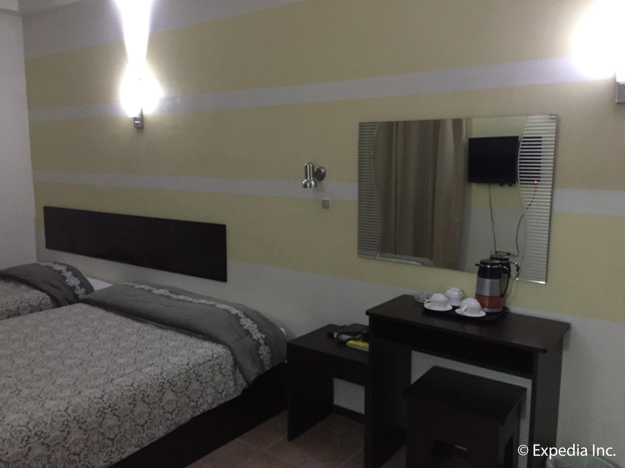 Metro Park Hotel Mandaue Себу Экстерьер фото